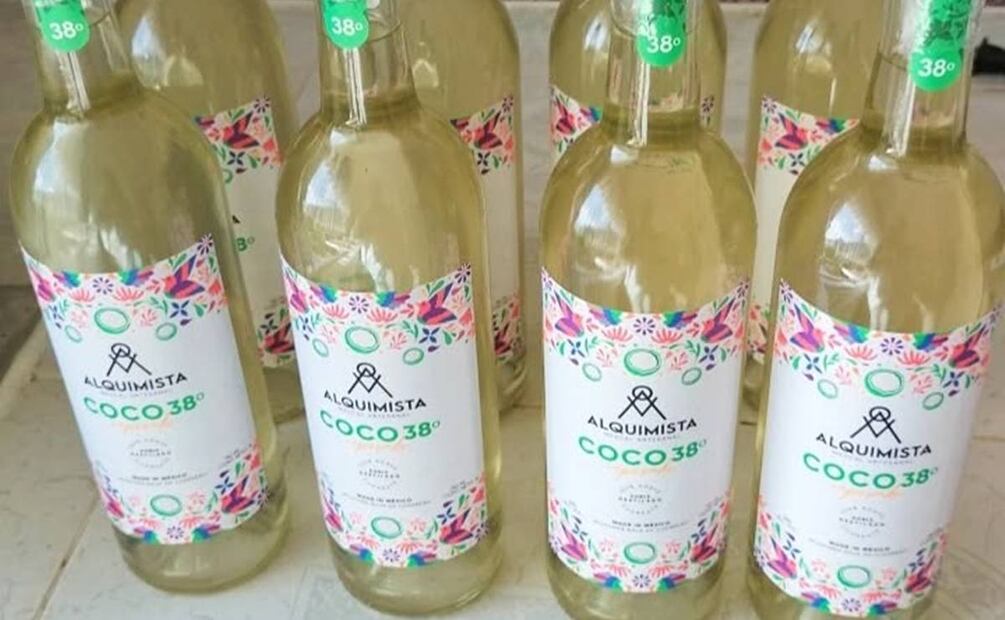 Mezcal para acompañar pescados y mariscos. Foto: Instagram