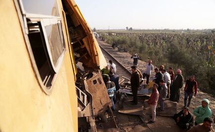 Choque de trenes en Egipto deja 16 muertos y al menos 40 heridos