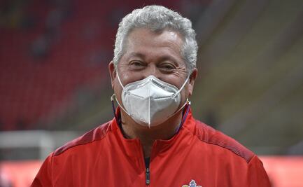 Vucetich descarta su salida de Chivas tras derrota ante León, "Las decisiones las toma la directiva"