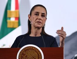 "No al impuesto de remesas"; Sheinbaum invita a migrantes a enviar emails y cartas a senadores de EU para evitar aumentos