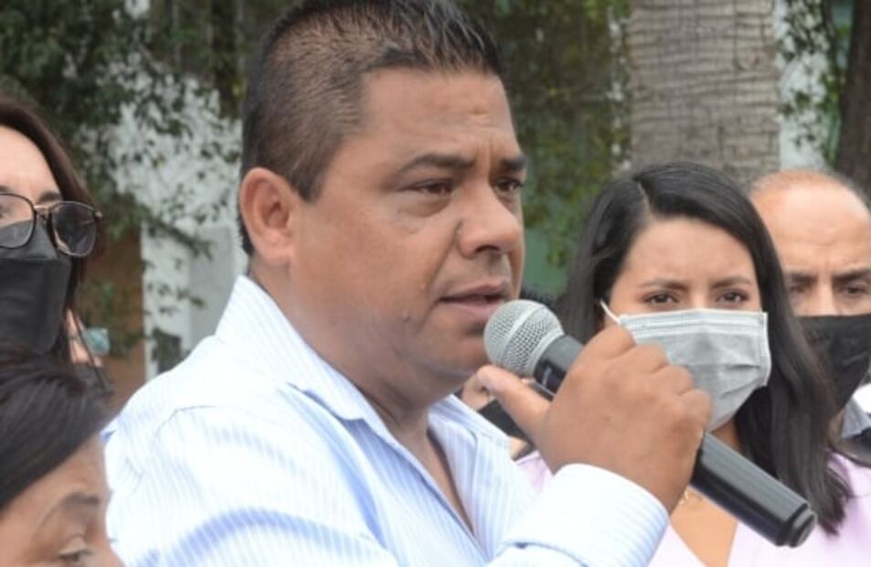Debanhi no llegó a su primer día de clases presencial, compañeros de facultad le rinden homenaje