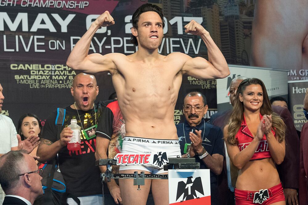 Imago7. Julio César Chávez durante la ceremonia de pesaje previo a pelea ante "Canelo" Álvarez