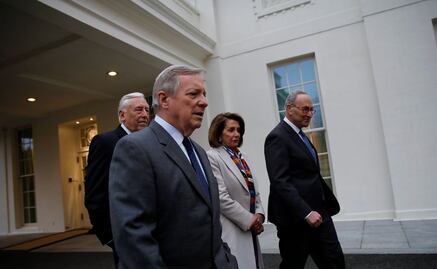 Termina reunión de Trump y legisladores sin avance hacia reapertura de Gobierno