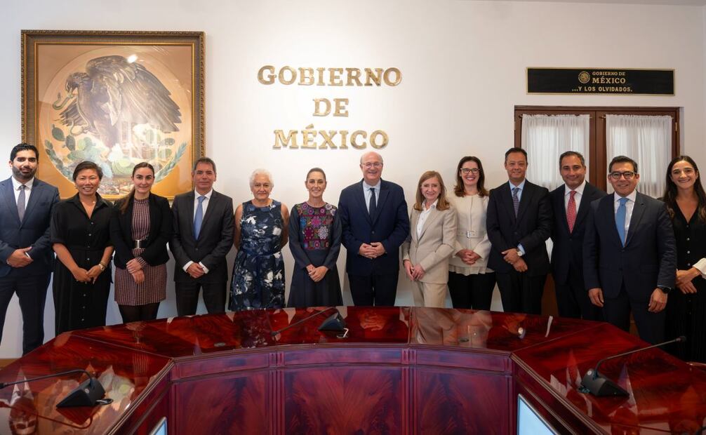 La presidenta Claudia Sheinbaum se reúne con Ilan Goldfajn, presidente del Banco Interamericano de Desarrollo en Palacio Nacional (11/09/25). Foto: @Claudiashein