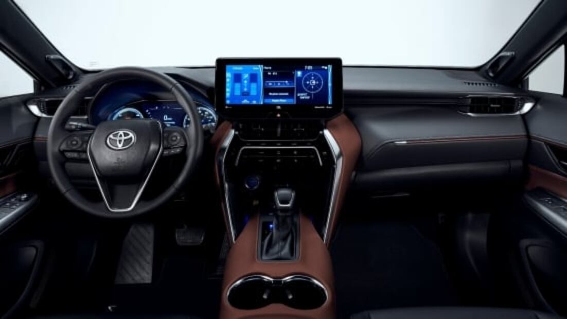 Toyota presenta la nueva Venza 2021