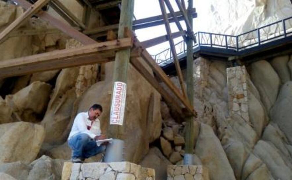 Clausuran cabañas en Cabo San Lucas