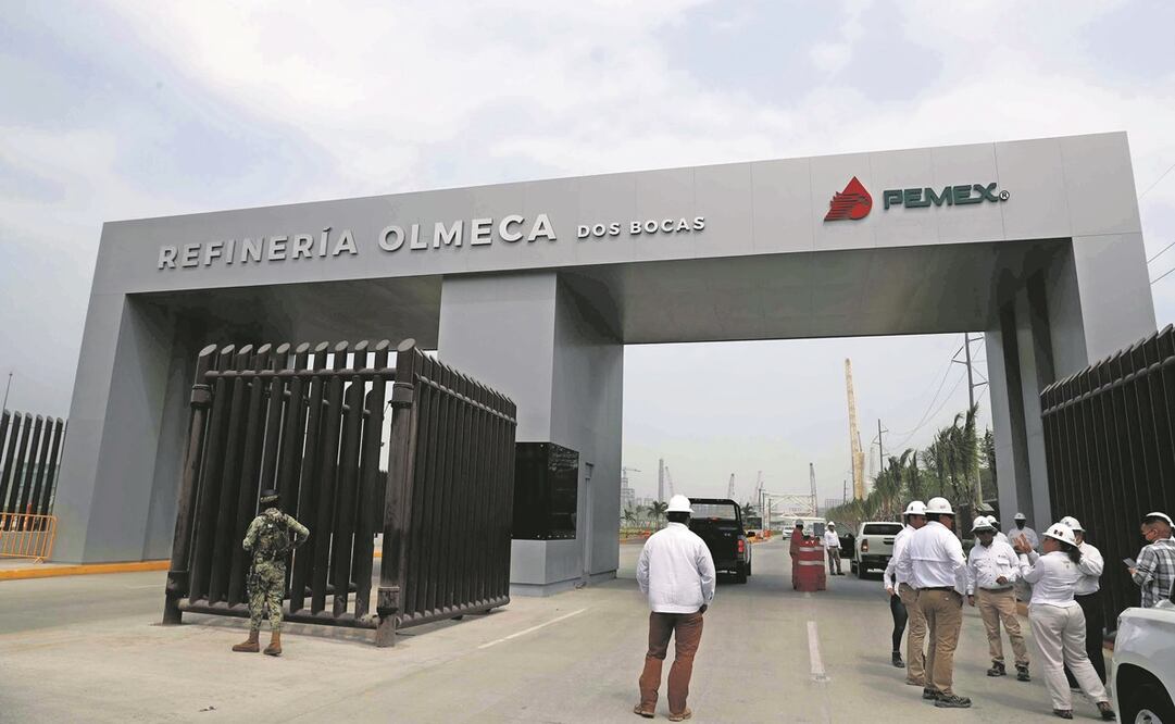 Además de los costos de construcción de la refinería Olmeca, Pemex está evaluando otros riesgos, como no contar con el petróleo crudo necesario para la operación a largo plazo del complejo. Foto: Diego Simón/ EL UNIVERSAL.