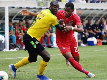 Suspenden por mal clima la semifinal de Estados Unidos y Jamaica