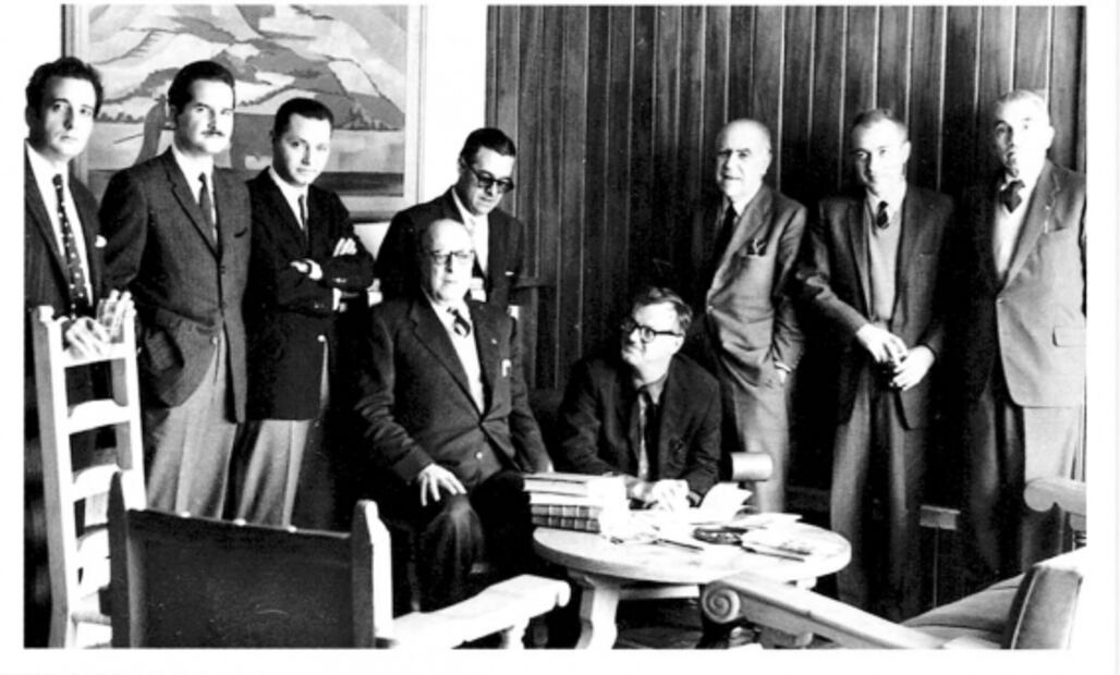 "Un atropello", la venta de Siglo XXI Editores