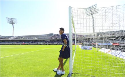 Héctor Moreno vuelve a jugar en CU después de 15 años