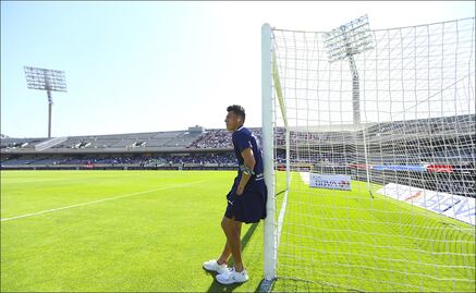 Héctor Moreno vuelve a jugar en CU después de 15 años
