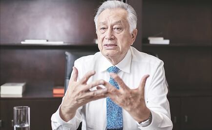 Manuel Bartlett rechaza versión de Loret de Mola sobre su patrimonio