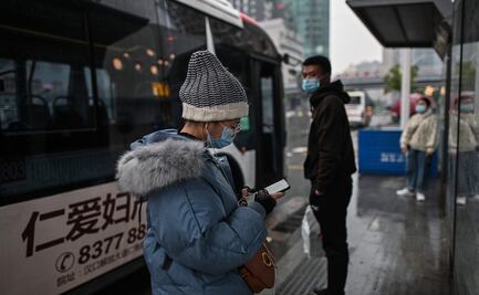 Más del 70% de enfermos de Covid-19 curados en Wuhan, con síntomas después: estudio