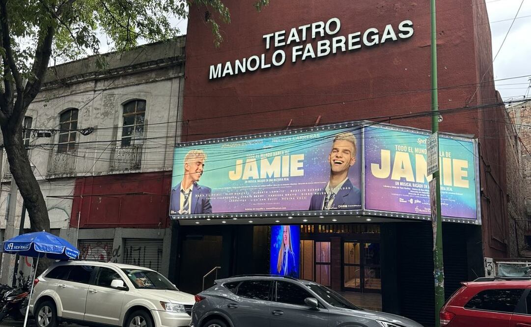 Teatro Manolo Fabregas dejó de funcionar desde 2023. Foto: @OscarBlancoCdmx (X)
