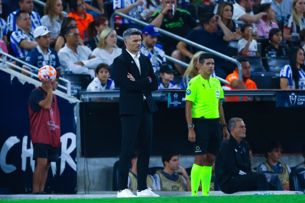 Fernando Ortiz tuvo una discusión con Lionel Messi / Foto: Imago7