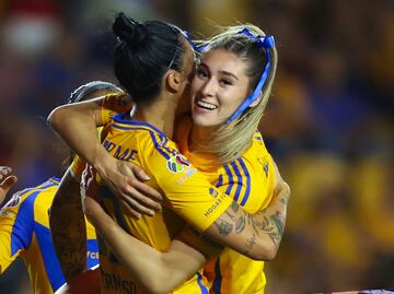 Tatiana Flores marca su primer gol en la Liga MX Femenil; así lo celebró la jugadora de Tigres
