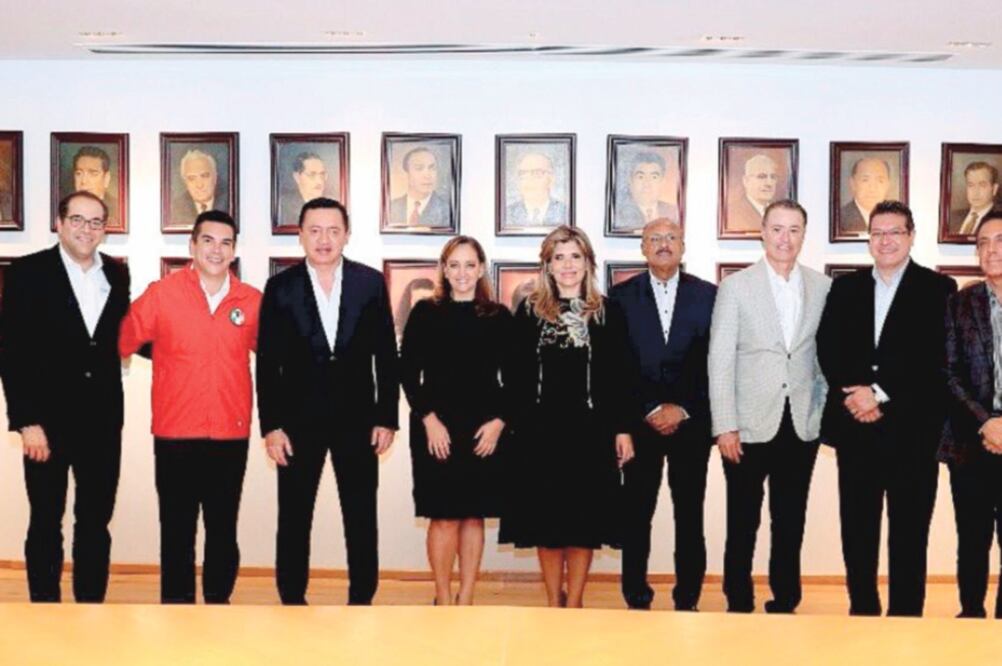 Claudia Ruiz Massieu, dirigente nacional del PRI, se reunió con gobernadores del tricolor y con los próximos coordinadores en el Congreso de la Unión para definir la agenda legislativa. (TOMADA DE TWITTER)