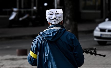 Anonymous reivindica ataque virtual a medios rusos tras comienzo de incursión en Ucrania
