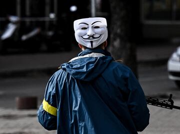 Anonymous reivindica ataque virtual a medios rusos tras comienzo de incursión en Ucrania