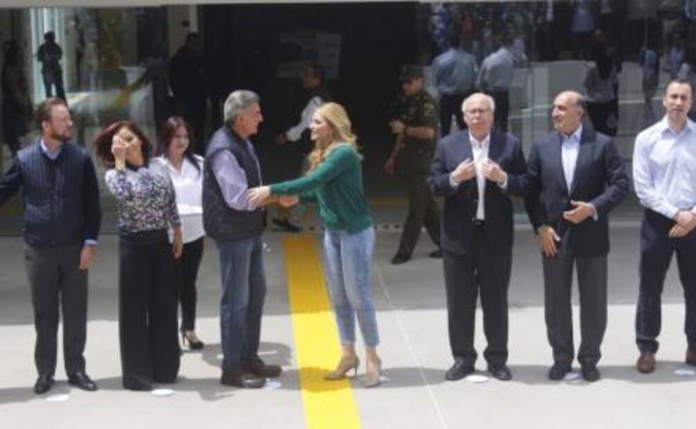 Trabajar para los mexicanos ha sido un gran honor: Angélica Rivera