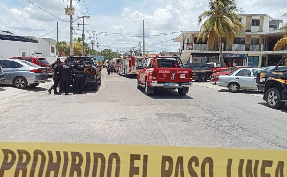 Elementos de seguridad y bomberos acudieron al lugar para sofocar las llamas (09/05/2025). Foto: Especial