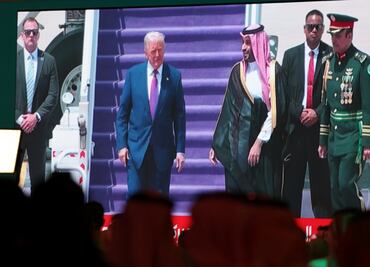 Trump aterriza en Arabia Saudita; es su primera gira internacional a Medio Oriente