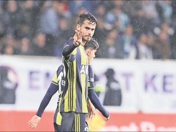 Diego Reyes deja de ser jugador del Fenerbahce