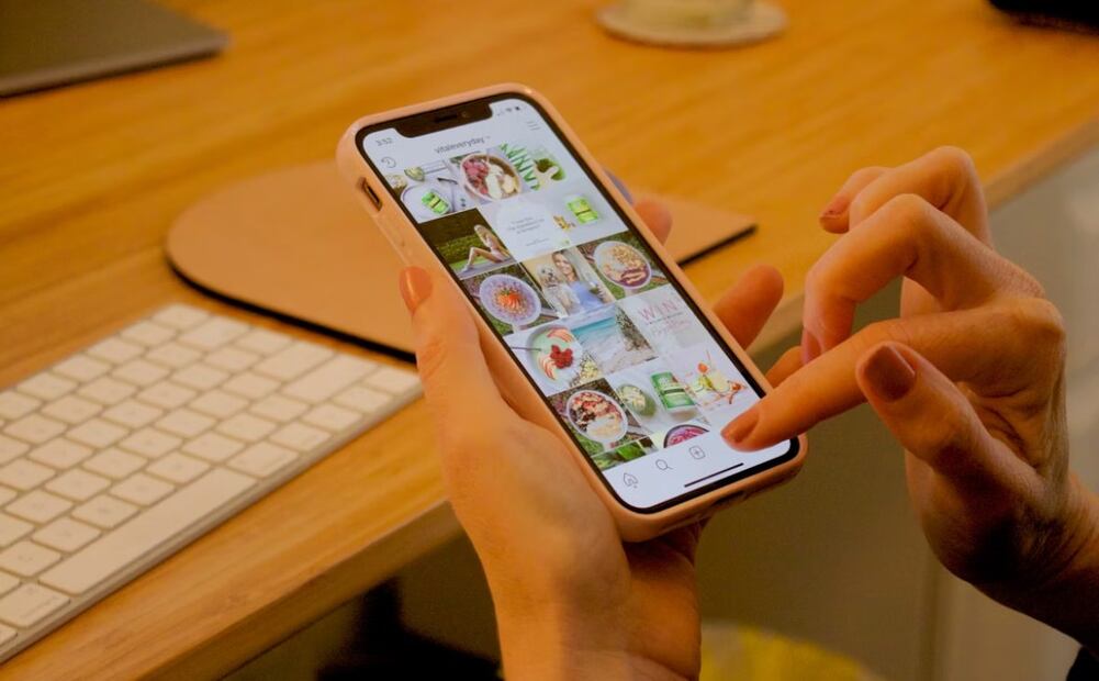 Meta protege a menores con nuevas funciones en Instagram. Imagen: Unsplash