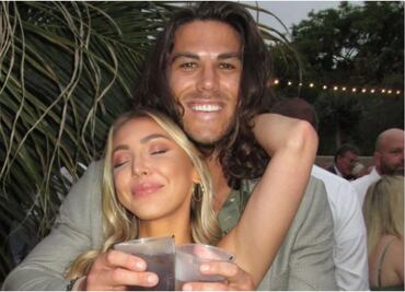 "Estoy pensando en ti, te extraño": novia de surfista australiano asesinado en México comparte último audio que él le envió