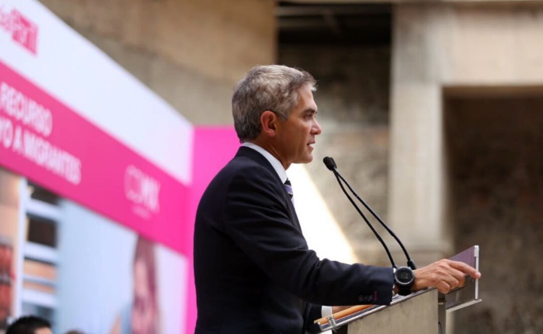 El mandatario capitalino encabezó un evento de apoyo a migrantes. /Tomada de @ManceraMiguelMX