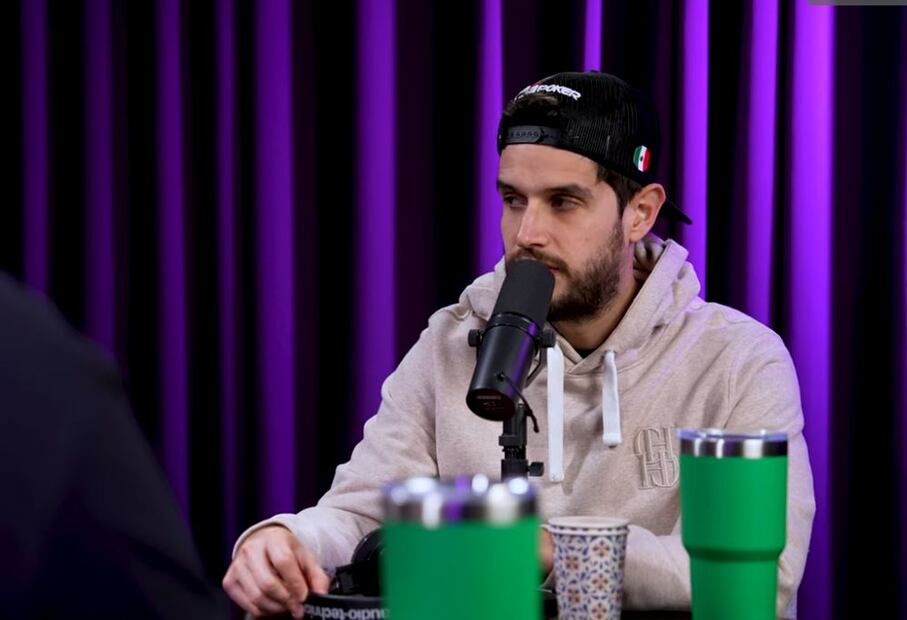 El polémico Adrián Marcelo vuelve a estar en el ojo público tras criticar las prioridades de los consumidores.
Foto: Captura de pantalla en Youtube