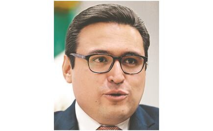 Roban identidad… ¡a CNBV!