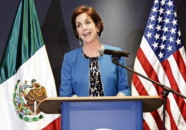Me siento feliz de “escapar del desorden” de Trump: Roberta Jacobson