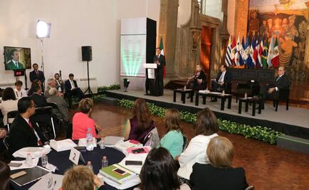 Nuño ofrece más cercanía de la SEP con escuelas privadas