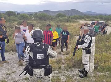 Encuentran con vida a 22 extranjeros secuestrados en SLP