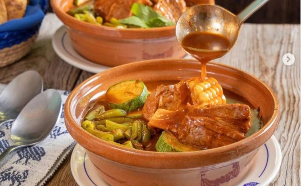 Mole de olla de El Bajío