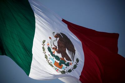 Acredita migrante violaciones a derecho a su identidad