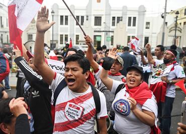 ¿Por qué fue ilegal la disolución del Congreso en Perú?