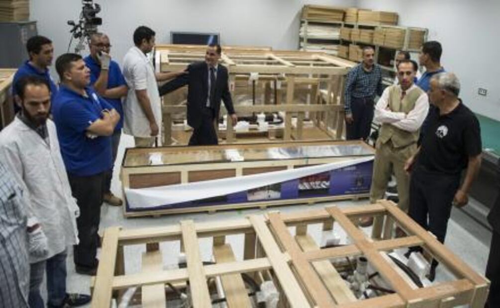 Hallan carro funerario de Tutankamón