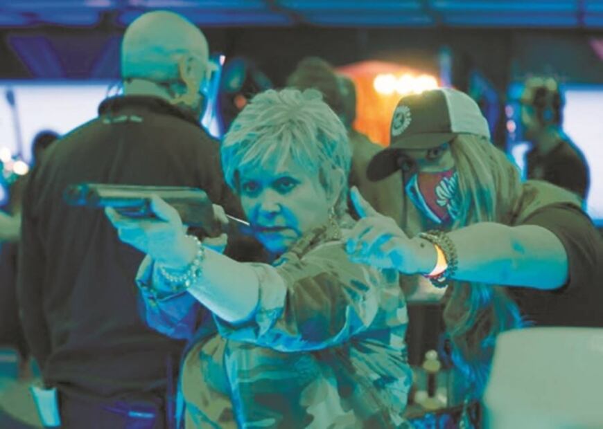 Adriana Barraza, la abuela aguerrida que llega a DC
