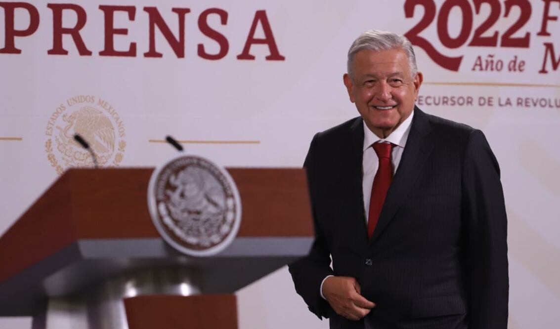 López Obrador señaló que la instrucción que tiene Pablo Gómez es que toda información vinculada con personas políticamente expuestas deben de ser analizadas y de inmediato entregadas a la Fiscalía. Foto: Berenice Fregoso