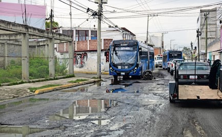 Llegan baches al camino del Trolebús tras anegación