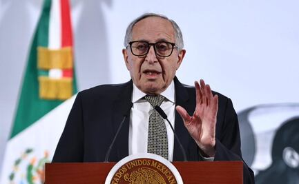 Cofepris debe atender falsificación de insumos médicos, afirma Kershenobich; ve necesario modernizar laboratorios estatales