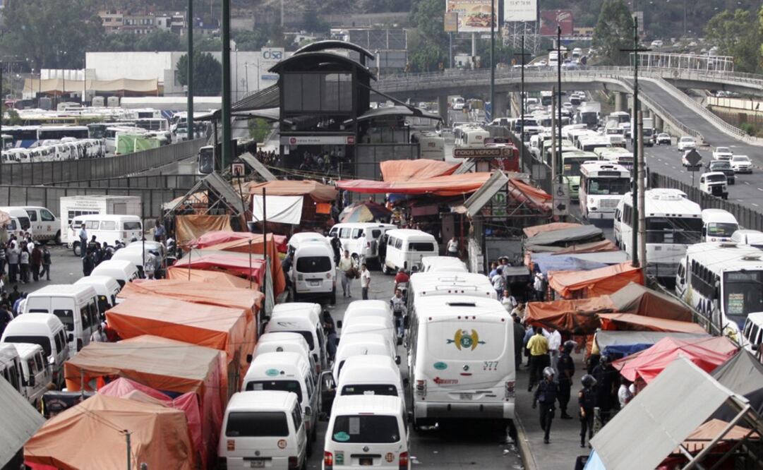 The Indios Verdes bus station is one of the most chaotic areas in the city - Photo: Fernando Ramírez/EL UNIVERSAL