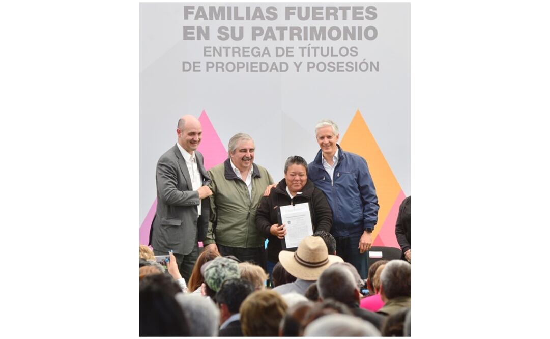 Foto: Especial / Mediante este programa la entrega de esta documentación se realiza de forma más ágil y a menor costo