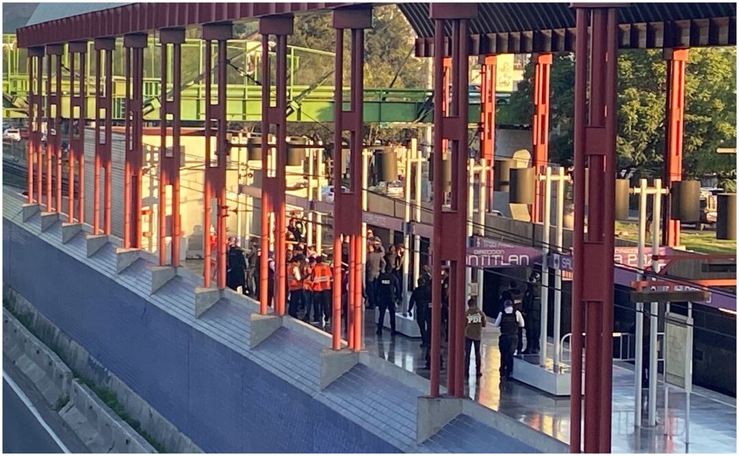 El viernes 11 de octubre, un hombre perdió la vida al recibir un disparo de arma de fuego al interior de la estación Tepalcates de la Línea A del Sistema de Transporte Colectivo Metro.. Foto: Juan Carlos Williams / EL UNIVERSAL