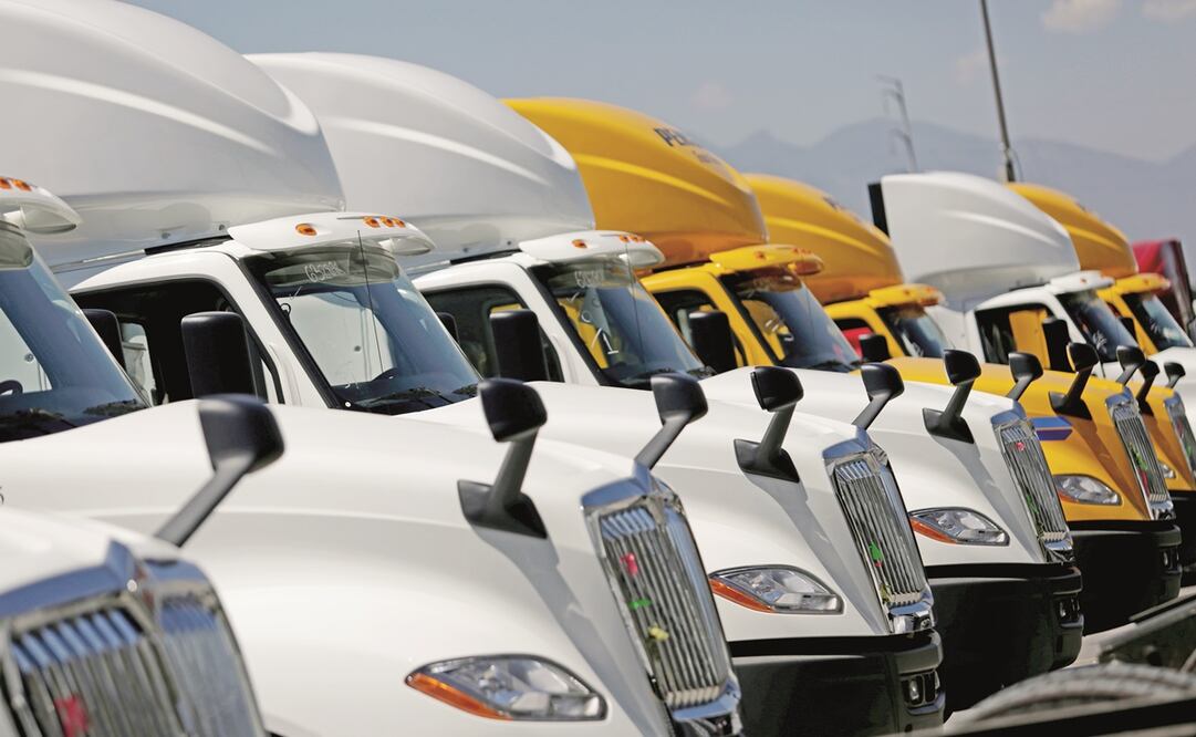 Expertos consideran que la geolocalización no sólo ayuda en el tema de la seguridad sino que los clientes del sector transporte la utilizan para llevar un mejor control de la carga y los envíos. Foto: Archivo. El Universal 