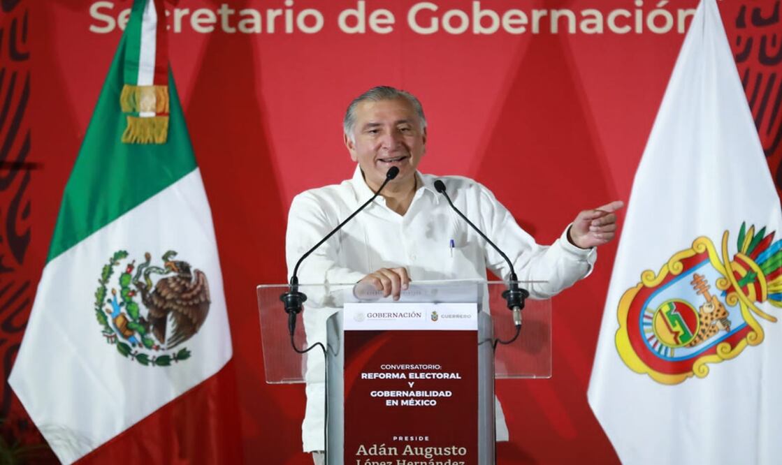Adán Augusto López en el marco de los conversatorios “Reforma Electoral y Gobernabilidad” que realizó en Acapulco, Guerrero