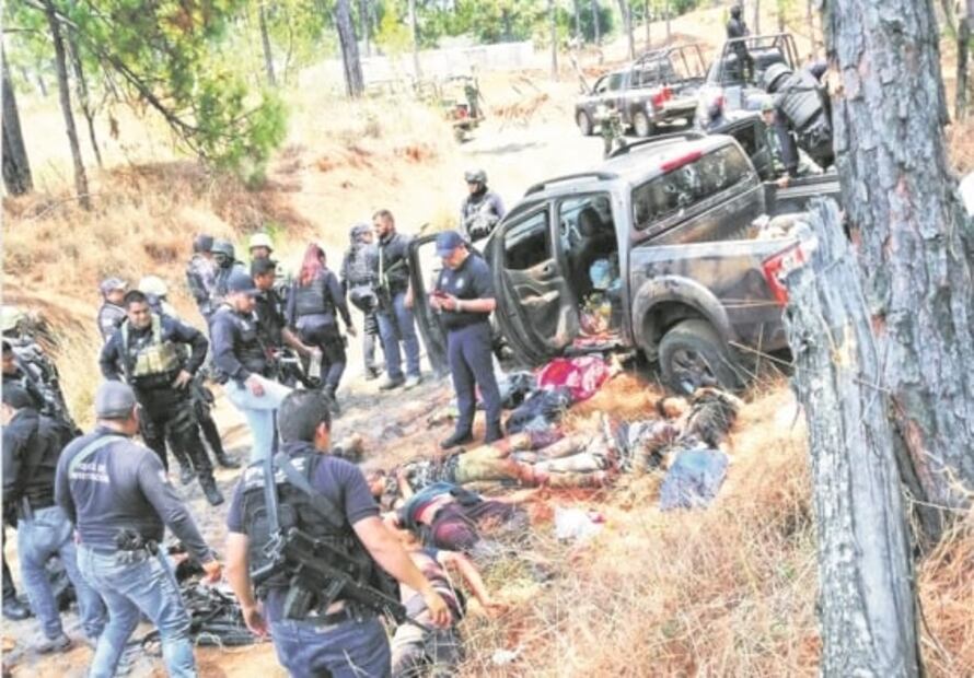 Enfrentamiento entre narcos deja 10 muertos en Uruapan