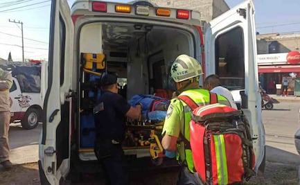 Dos hombres sufren descarga eléctrica durante instalación en Ecatepec